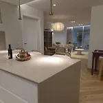 Shell Living - Marina Lejlighed Funchal (Madeira)