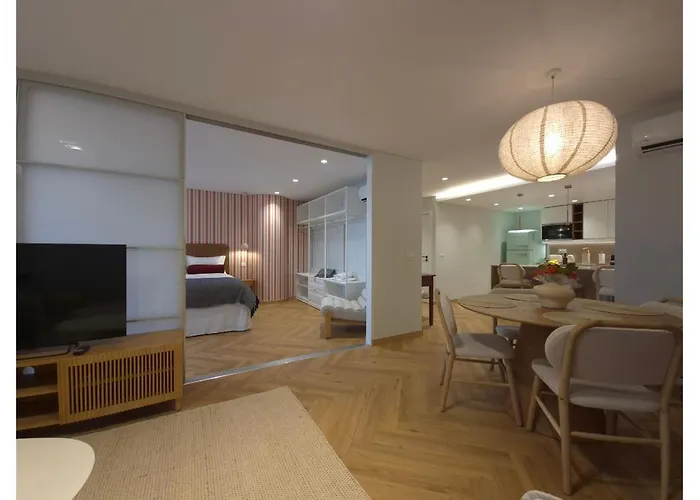 Shell Living - Marina Funchal (Madeira)